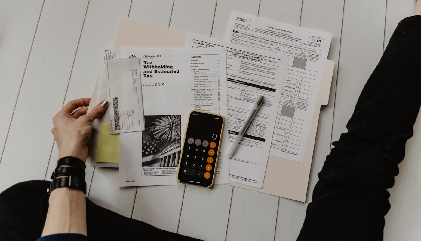 Contratos e documentação financeira